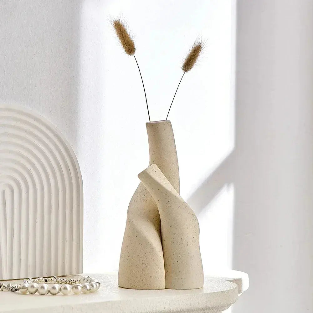 Sculptura Ceramic Vase - AWOLUS