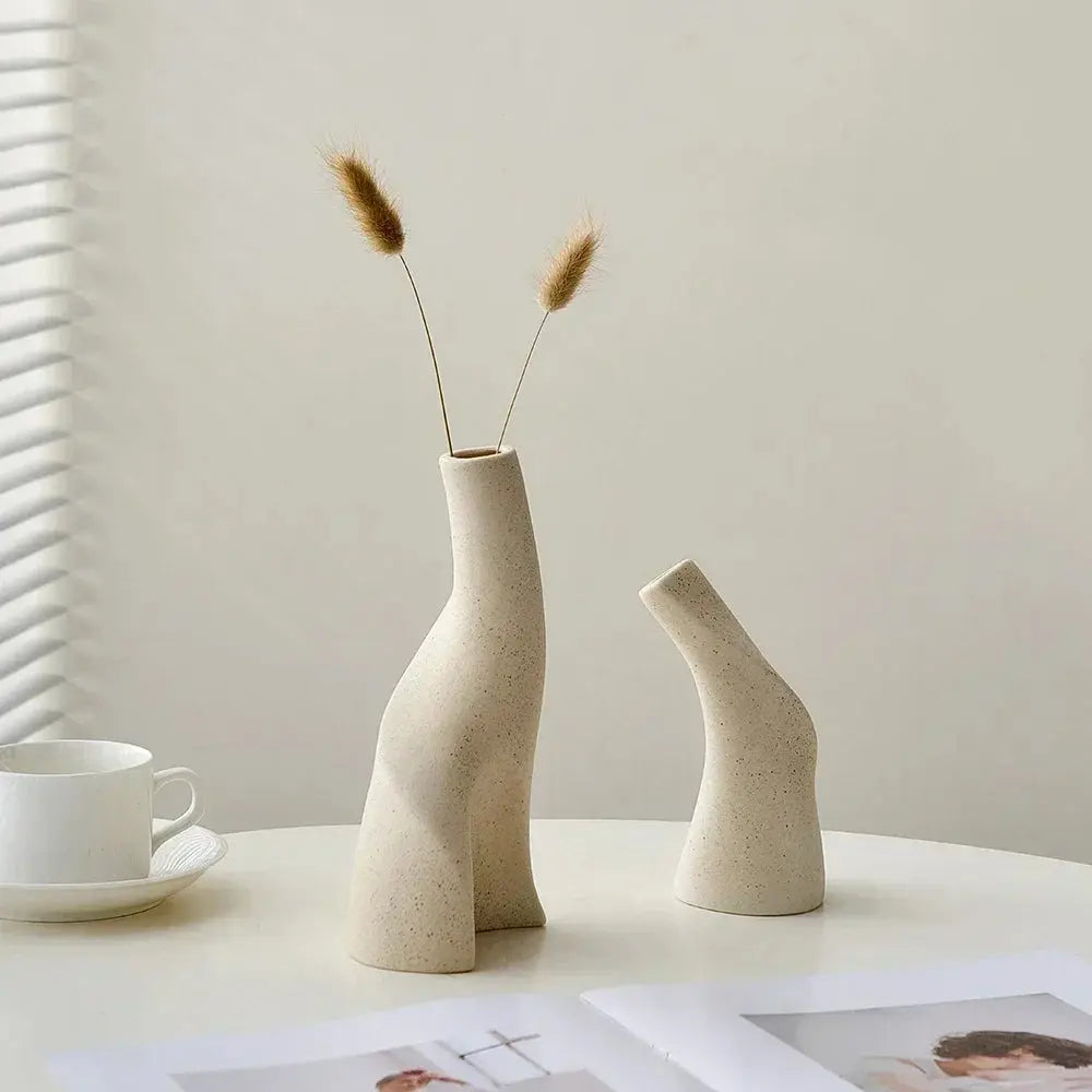 Sculptura Ceramic Vase - AWOLUS