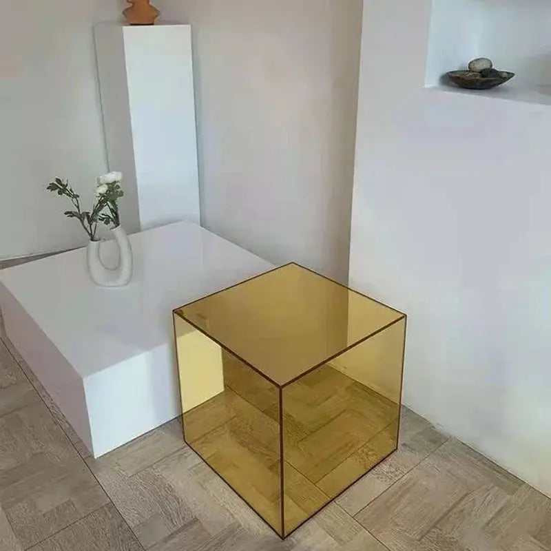 Reflective Square Table - AWOLUS
