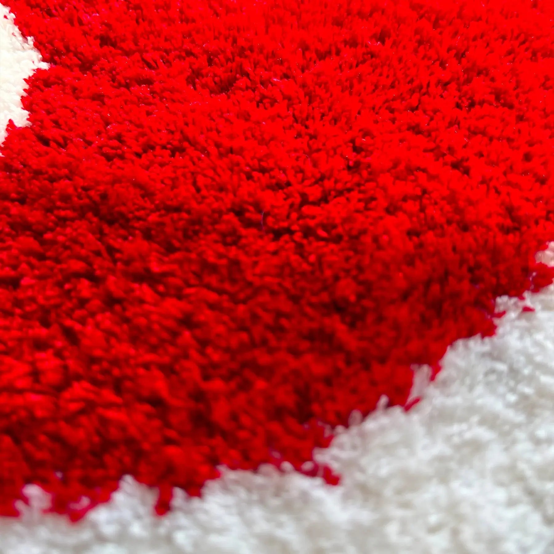 Red Cloud Tufted Rug - AWOLUS