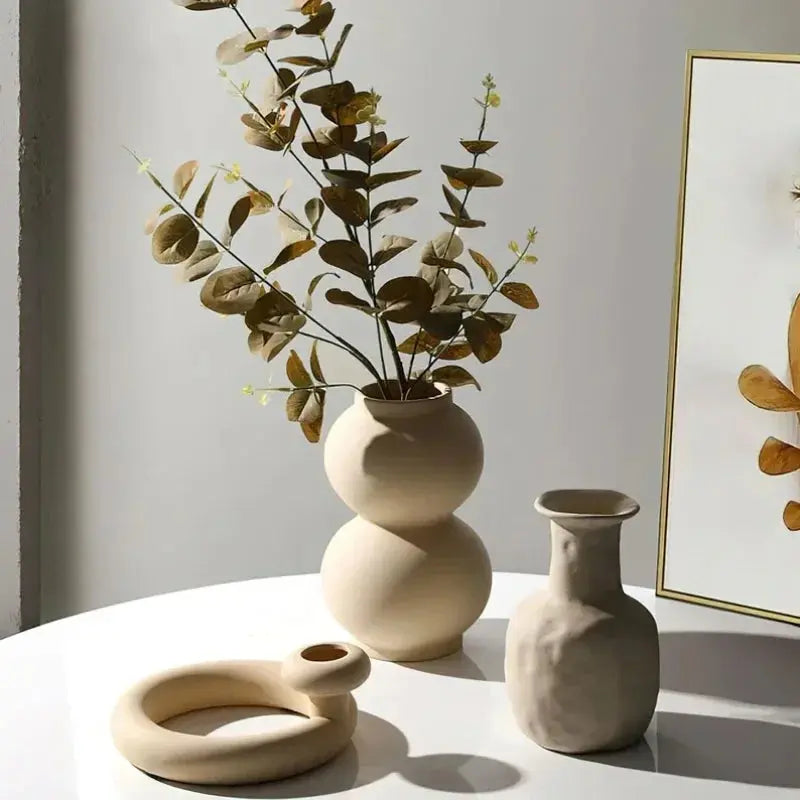 MinimalNord Ceramic Vase - AWOLUS