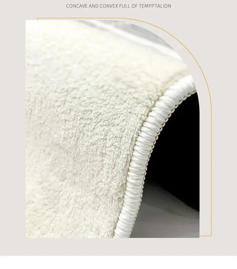 Lux Living Carpet - AWOLUS