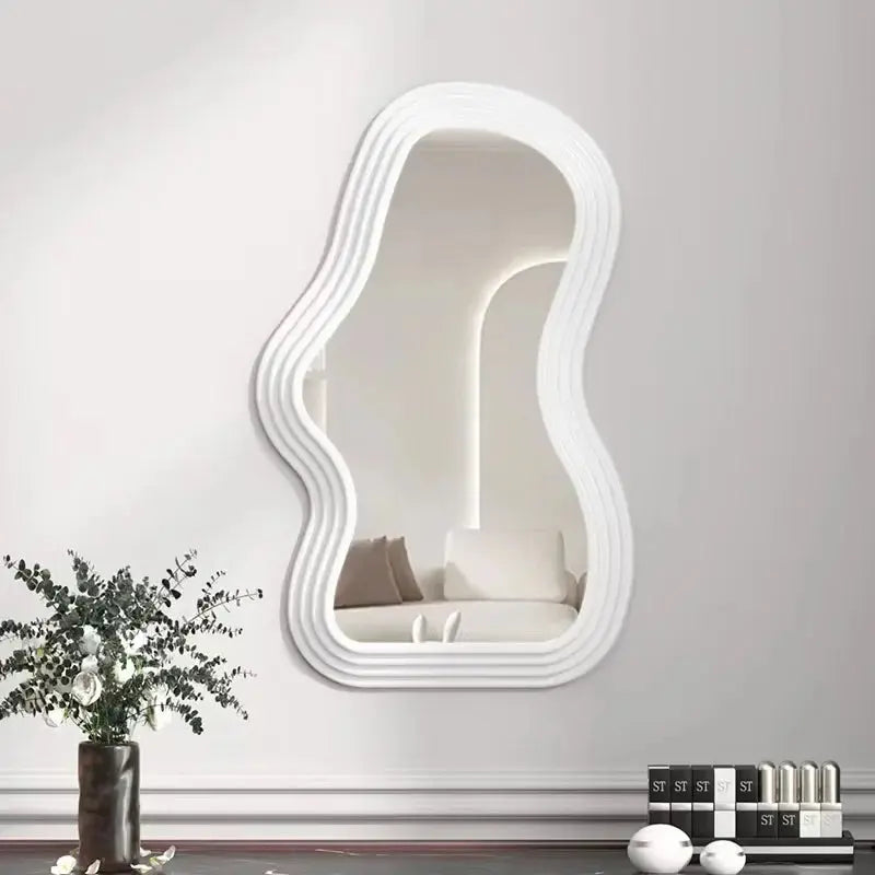 Lazzy Wall Mirror - AWOLUS